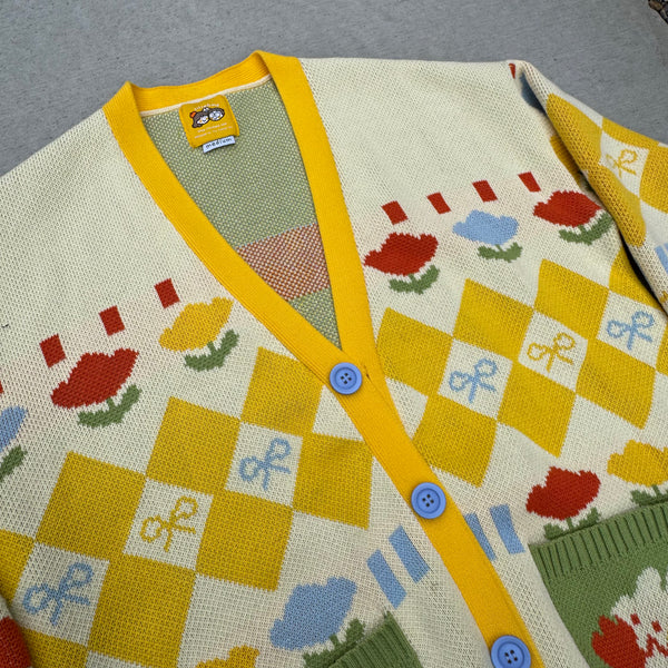 Kitsch Grandma Chunky Knit Cardigan